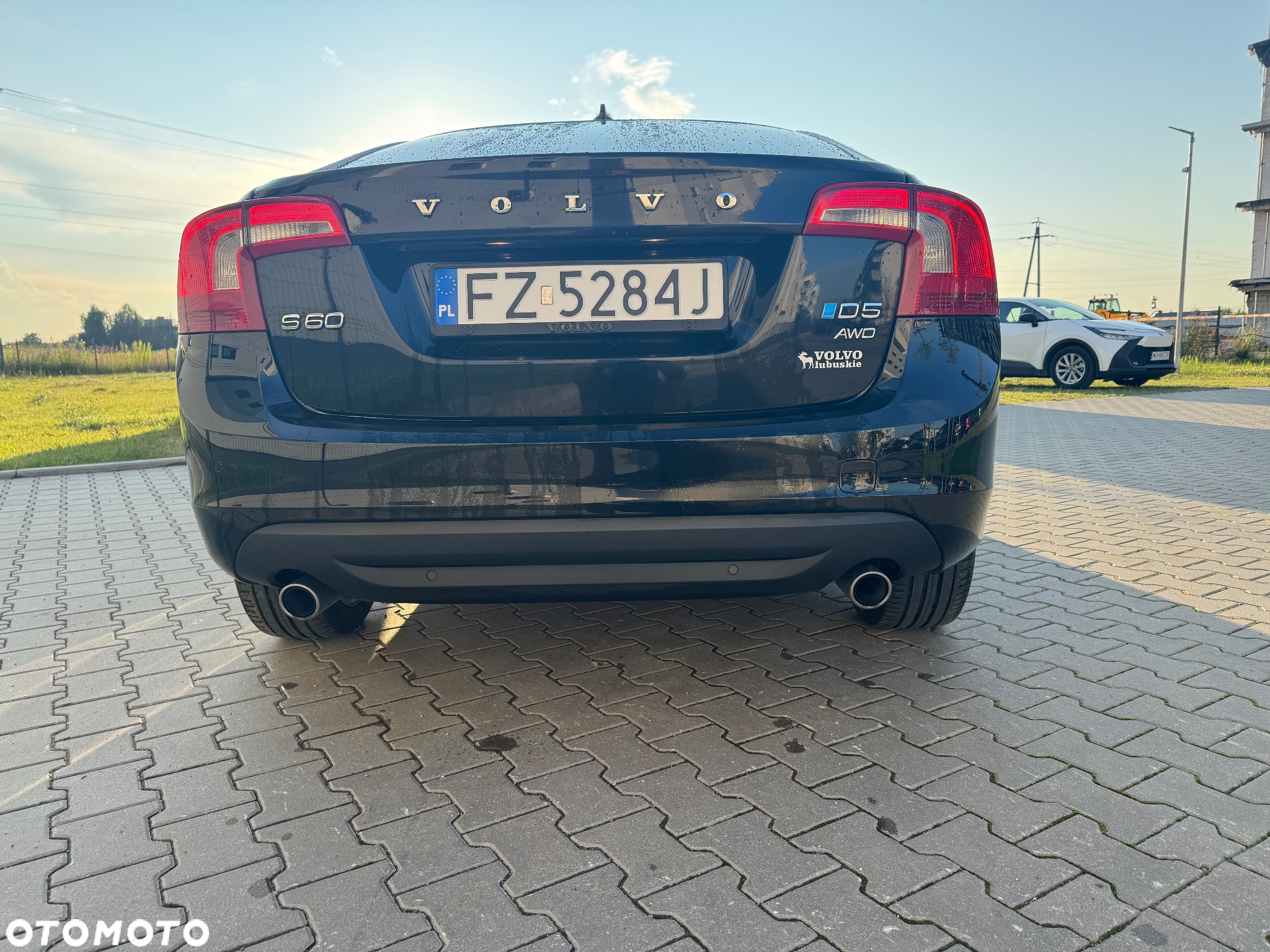 Volvo S60 D5 AWD - 16
