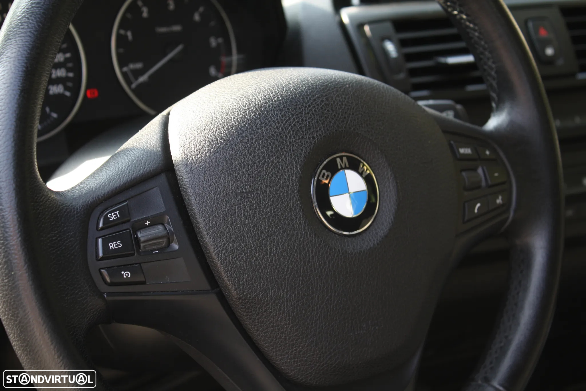 BMW 116 d EfficientDynamics Edition - 33
