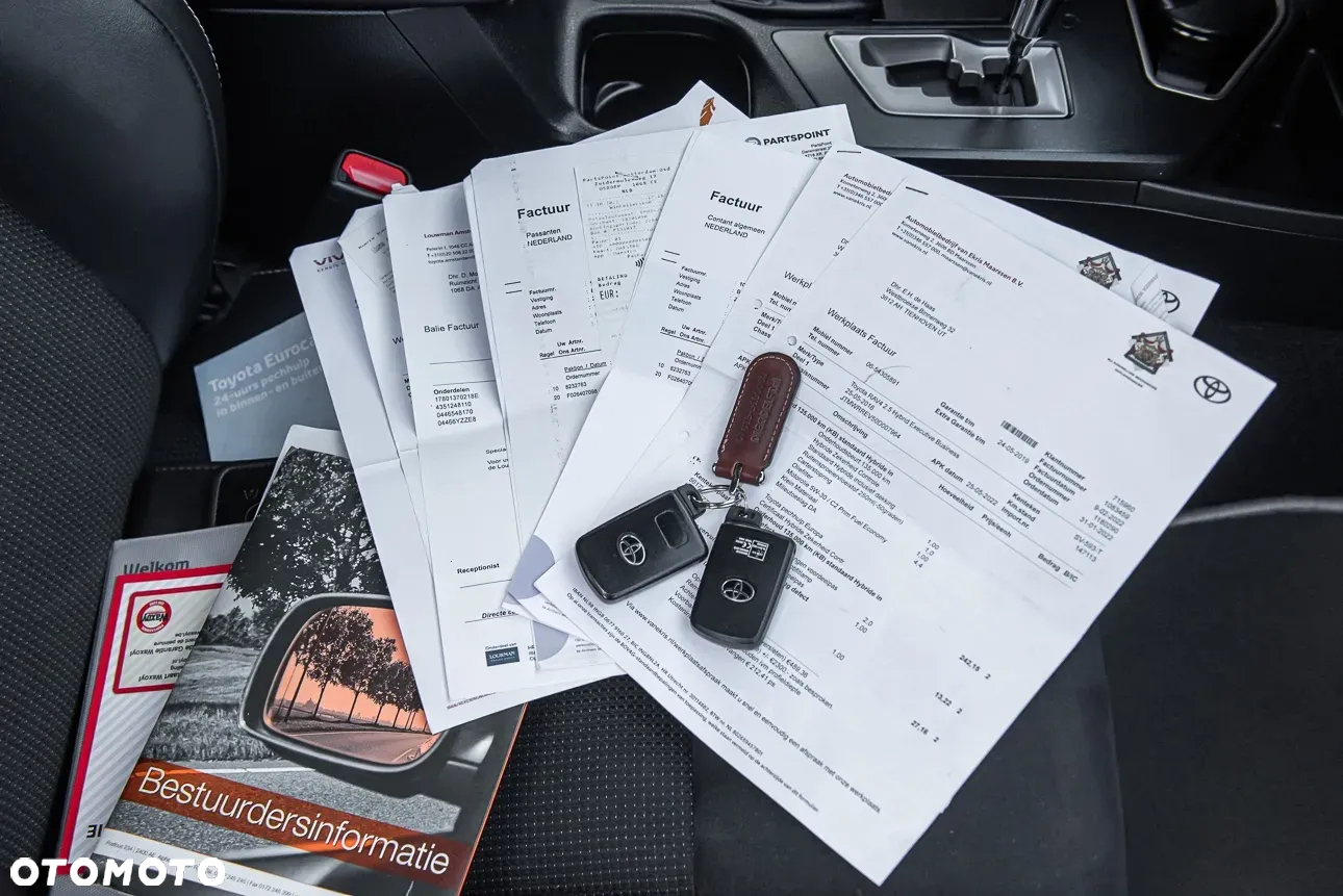 Toyota RAV4 - 32
