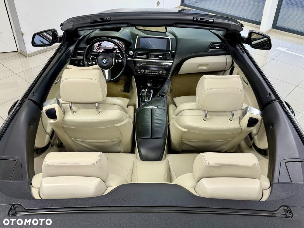 BMW Seria 6 650i - 7