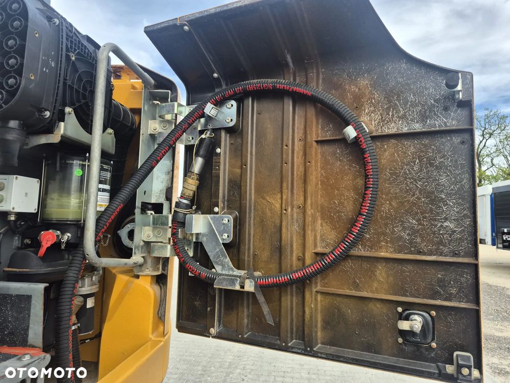Liebherr / LIEBHERR 918 / COMPACT - 20