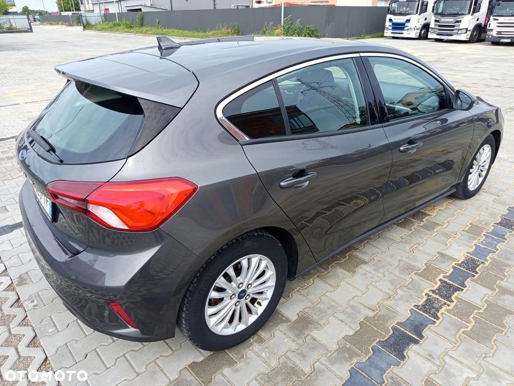 Ford Focus - 6