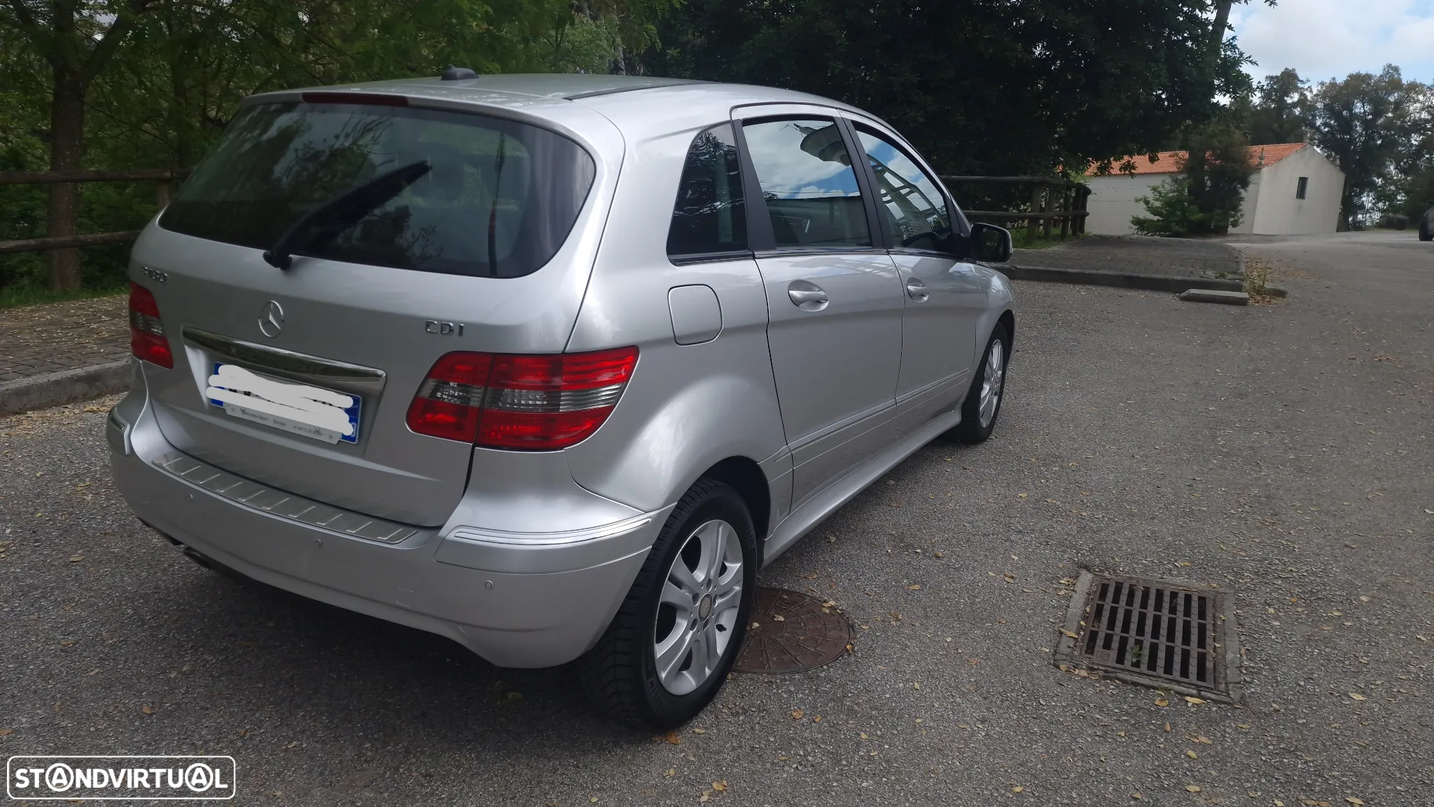 Mercedes-Benz B 180 CDi Autotronic - 4