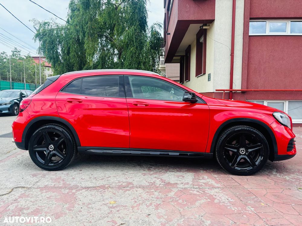 Mercedes-Benz GLA 220 4MATIC - 8