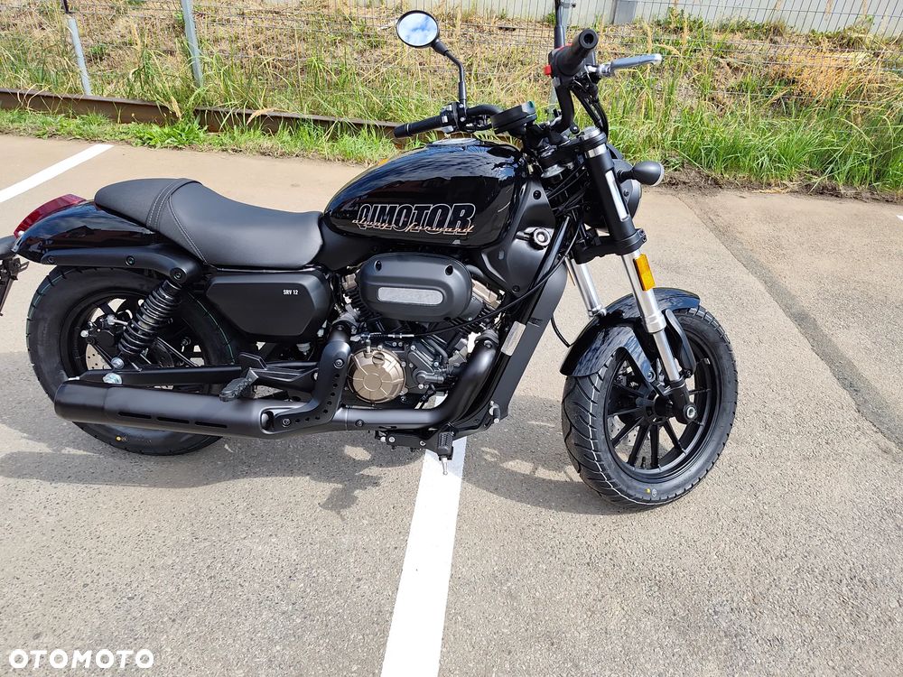 QJMOTOR SRV 125 - 2
