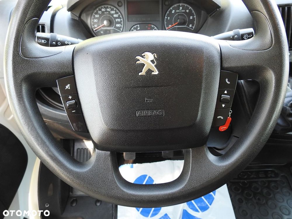 Peugeot BOXER FURGON BRYGADÓWKA  7 MIEJSC 110KM - 26
