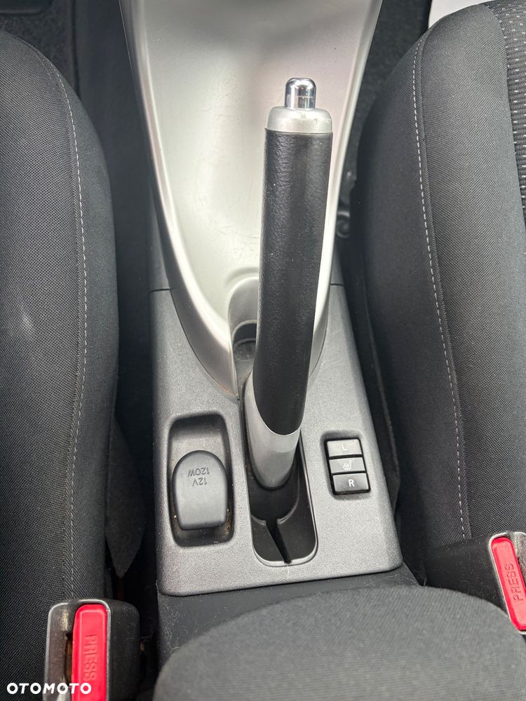 Toyota Auris 1.33 VVT-i Terra Start - 18