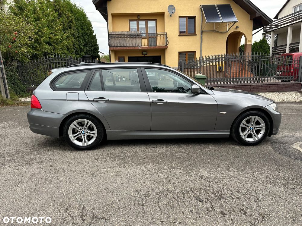 BMW Seria 3 318i - 20