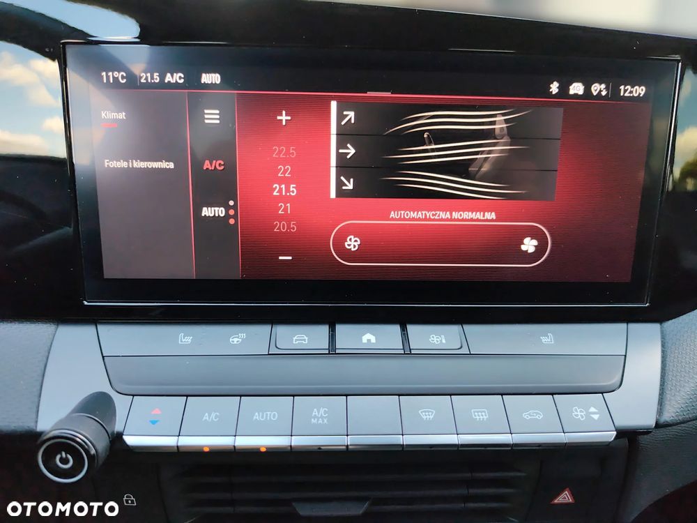 Opel Astra 1.2 T Elegance S&S - 22