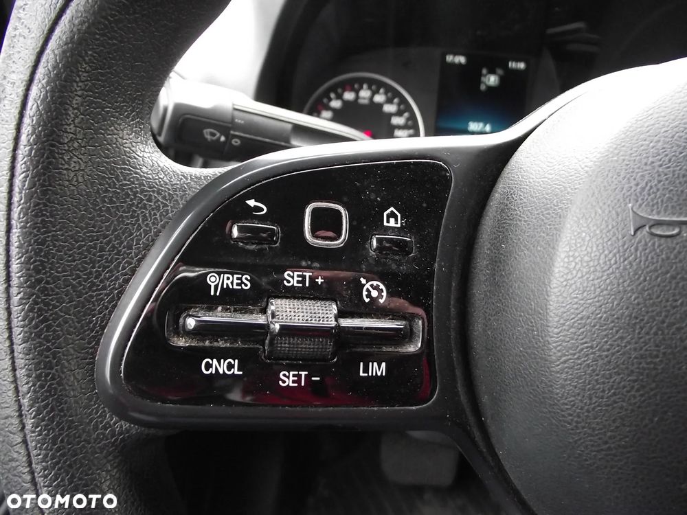 Mercedes-Benz Sprinter 907.253 - 13