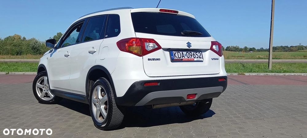 Suzuki Vitara 1.6 Comfort 2WD - 11