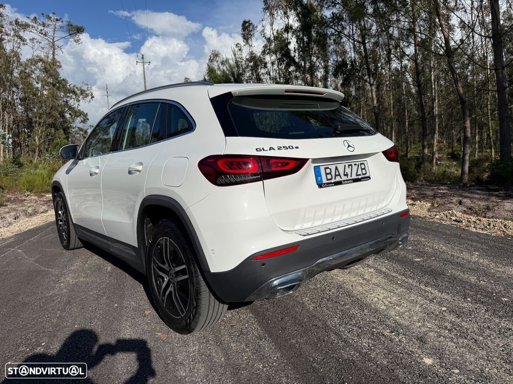 Mercedes-Benz GLA 250 e 8G-DCT Edition Progressive Line - 3