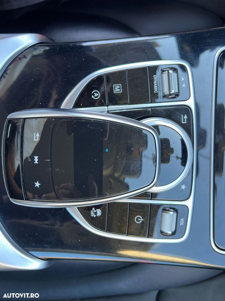 Mercedes-Benz GLC 220 d 4MATIC - 9