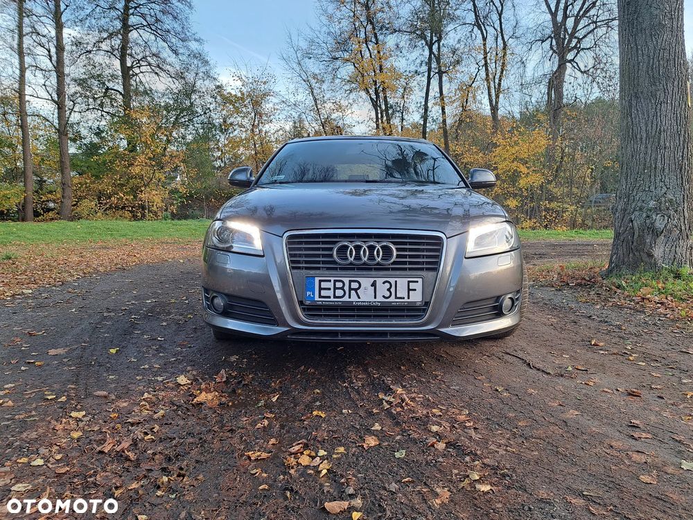 Audi A3 Sportback - 2