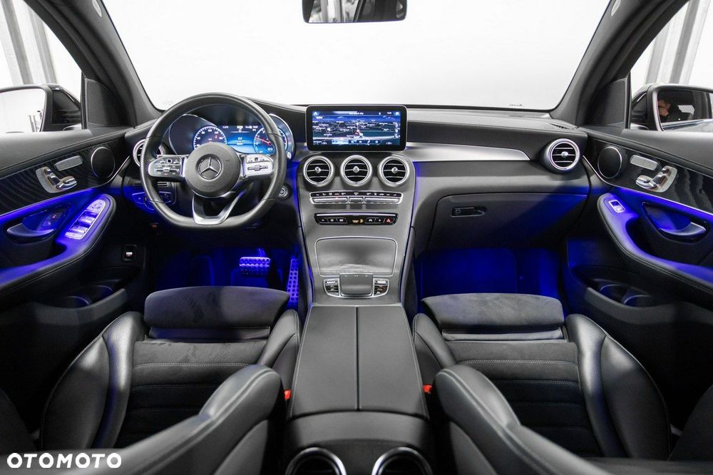 Mercedes-Benz GLC - 19
