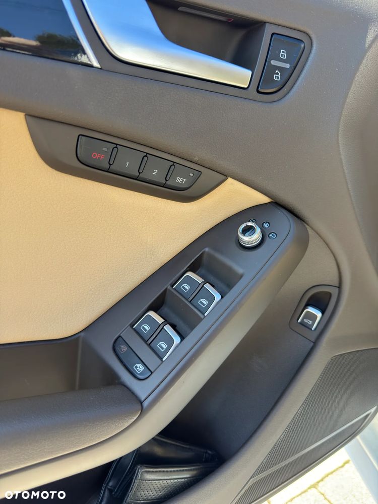 Audi A4 Limousine - 22