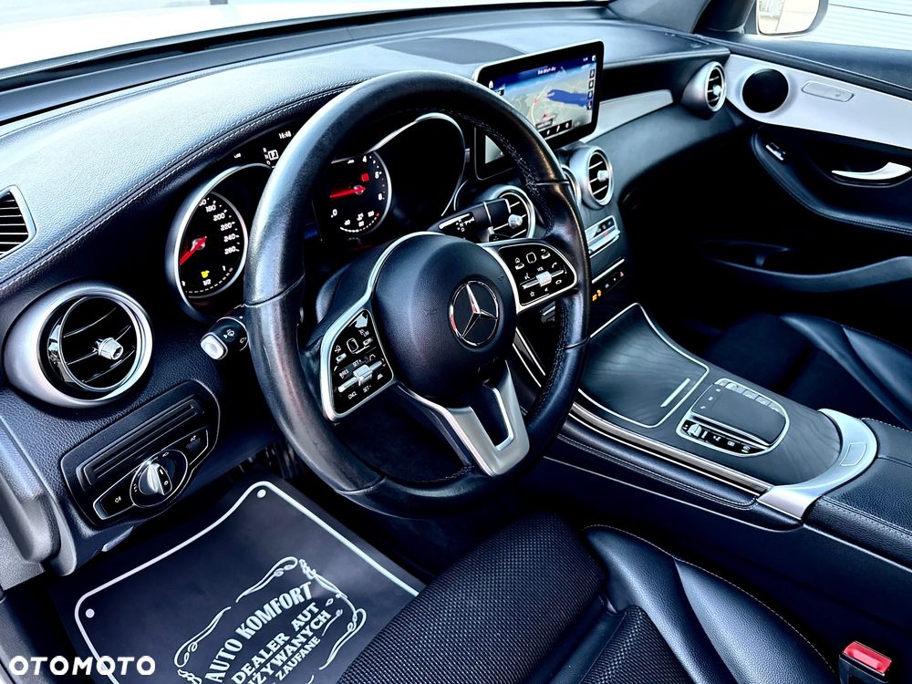 Mercedes-Benz GLC 220 d - 25