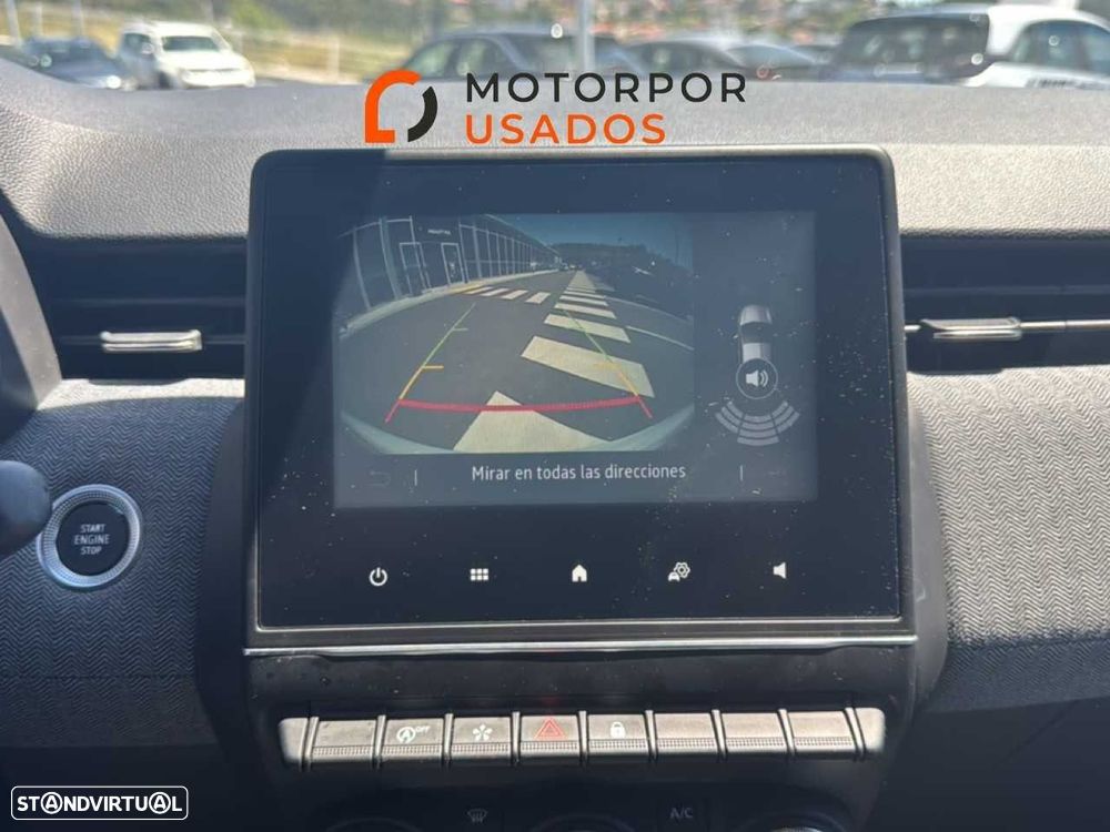 Renault Clio 1.0 TCe Techno — fotografia 11