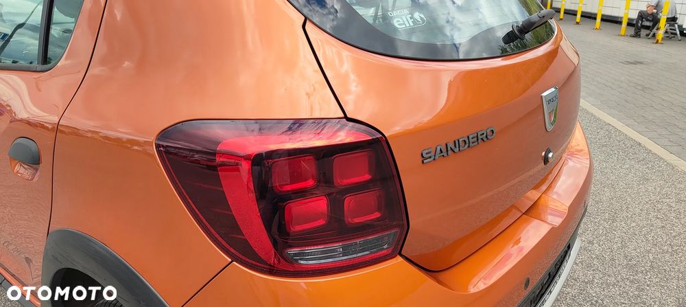 Dacia Sandero Stepway TCe 90 Prestige - 28