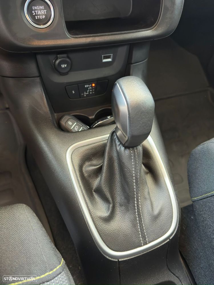 Citroën C3 1.2 PureTech Shine EAT6 - 12