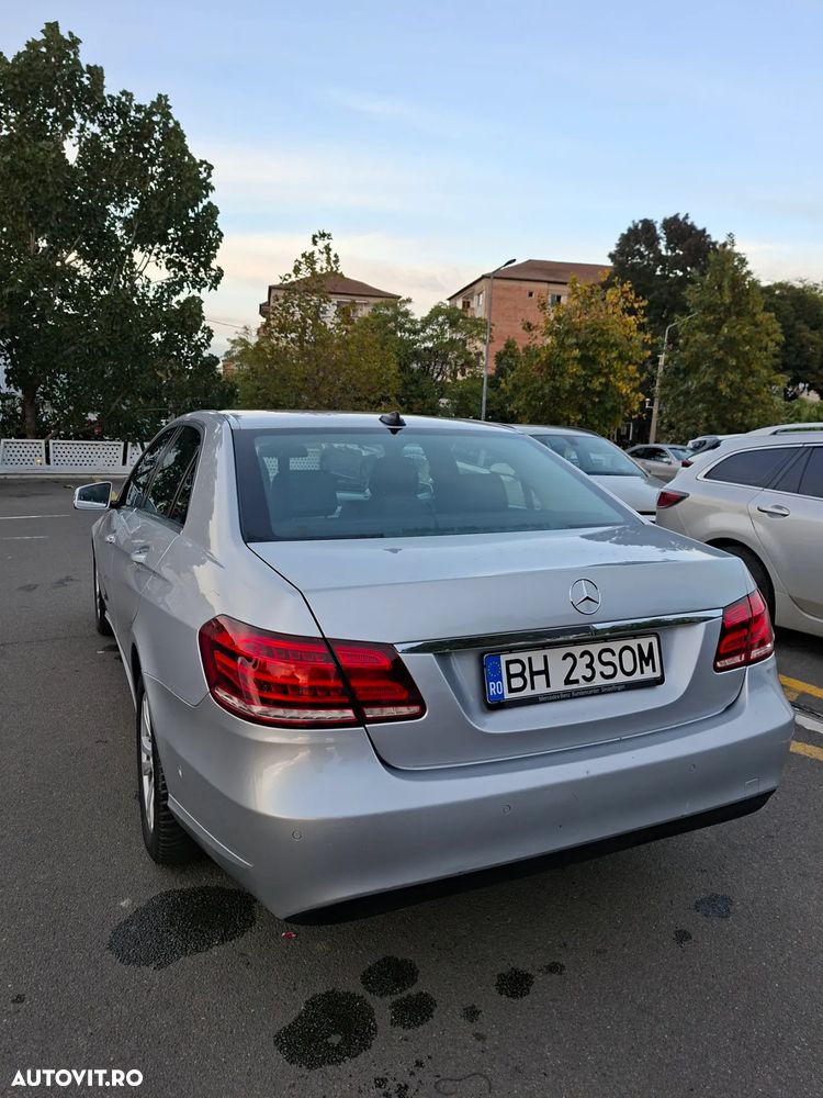 Mercedes-Benz E - 4