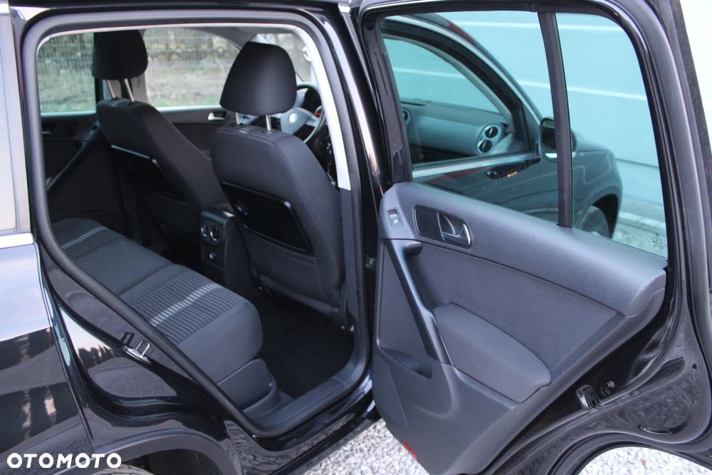 Volkswagen Tiguan 2.0 TDI DPF 4Motion Life - 23