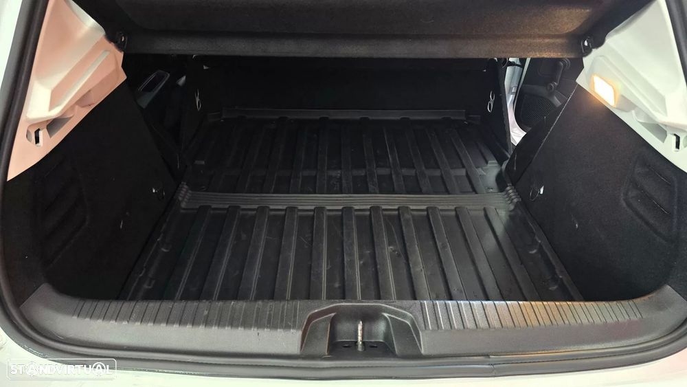 Renault clio van 1.5 blue dci air nav - 46