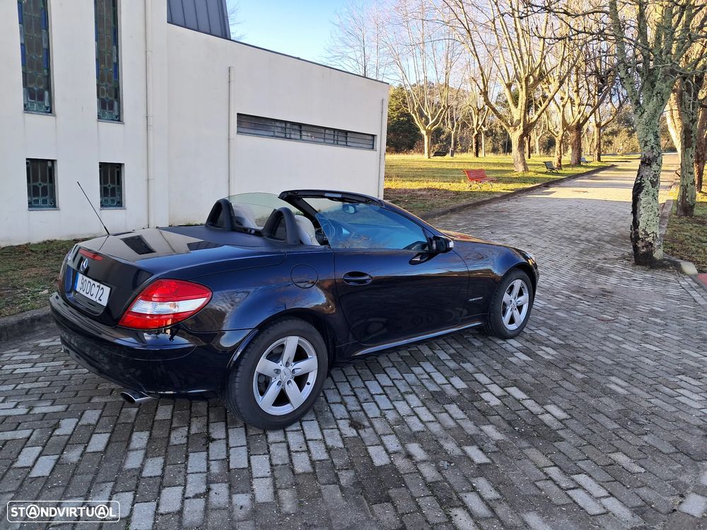 Mercedes-Benz SLC 200 - 4