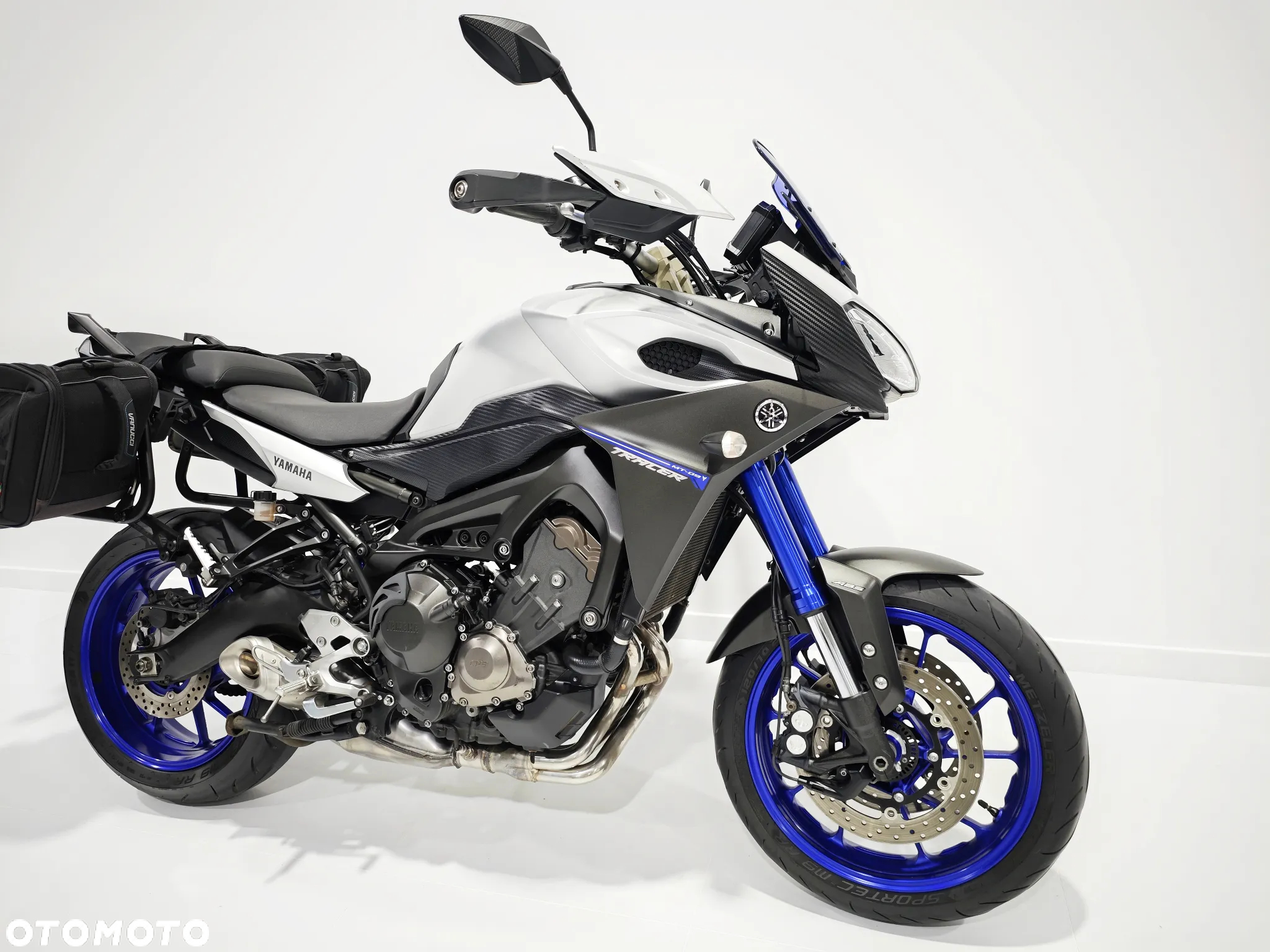 Yamaha MT - 9