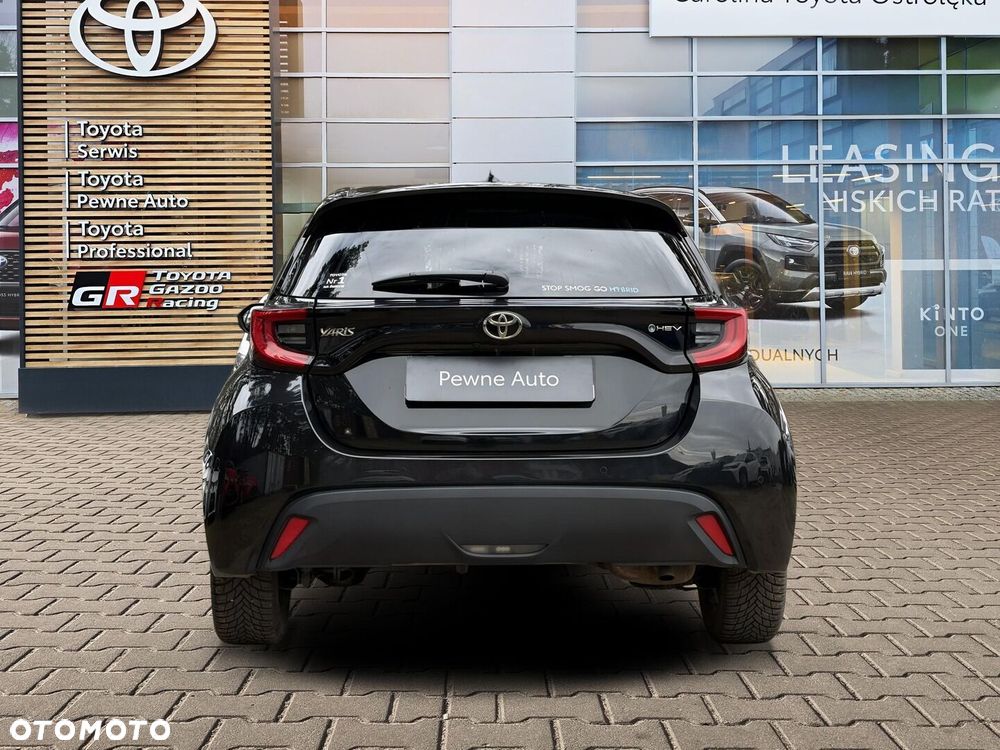 Toyota Yaris Hybrid 1.5 Style - 4