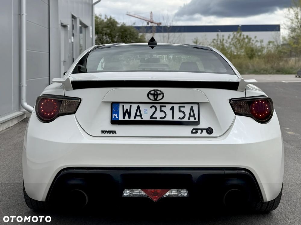 Toyota GT86 2.0 Prestige - 7