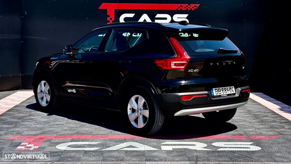 Volvo XC 40 1.5 T2 Essential Auto - 3