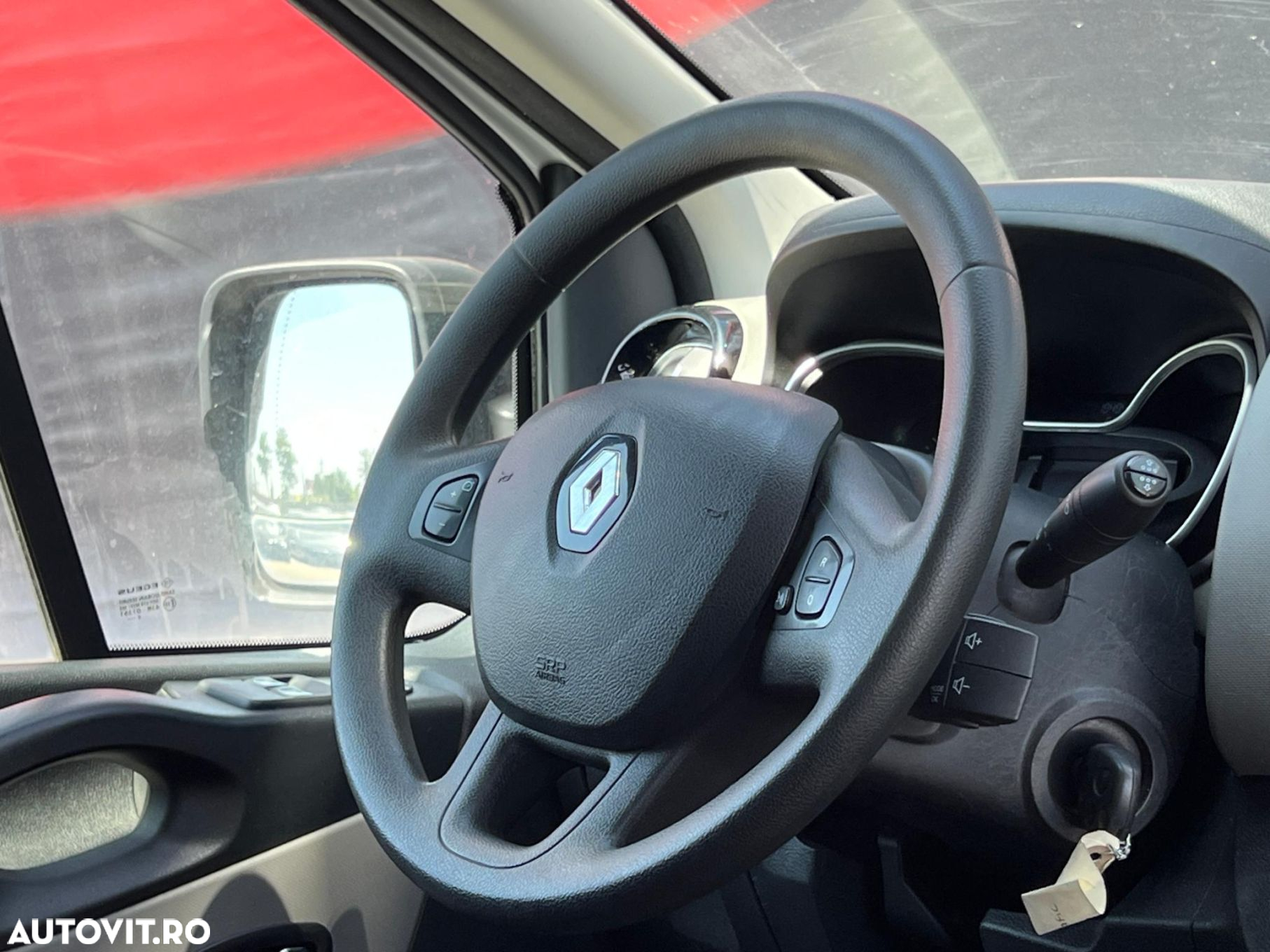 Renault trafic - 8