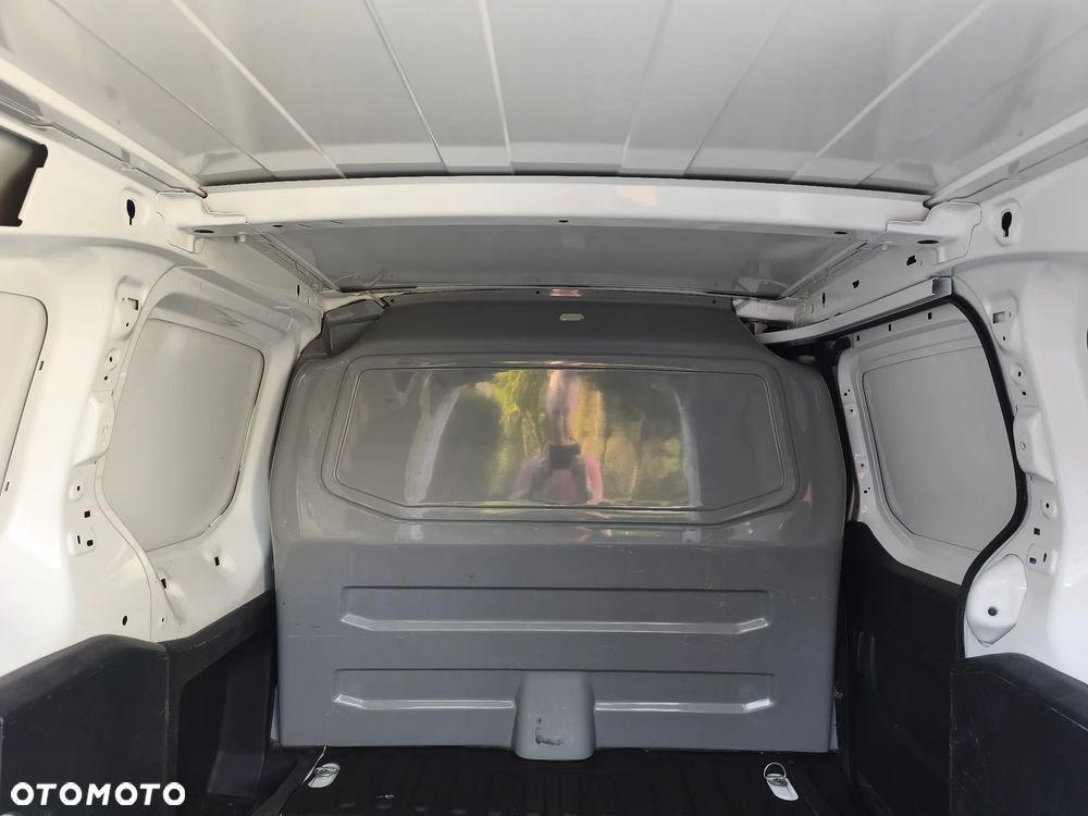 Citroën BERLINGO - 17
