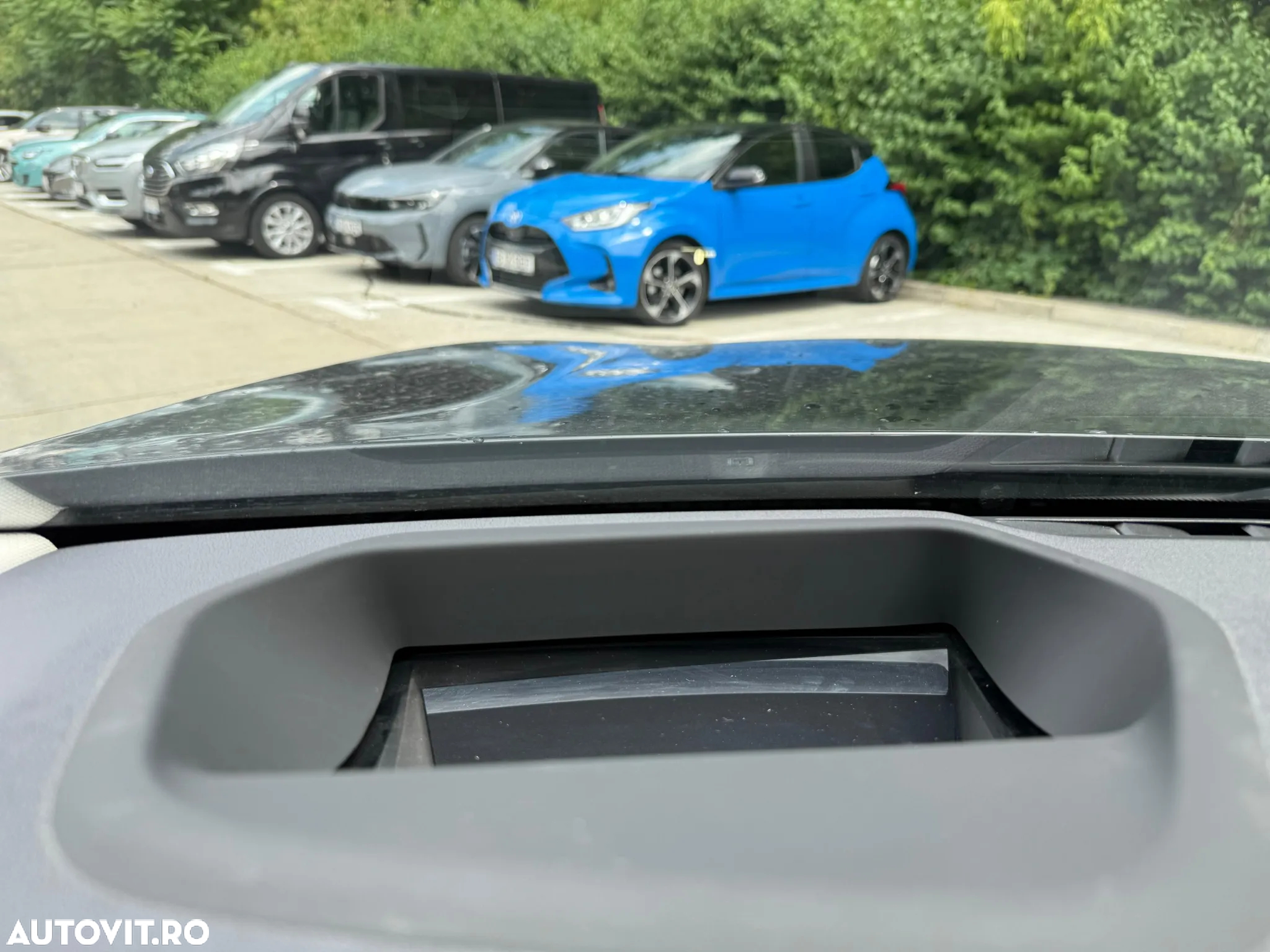 BMW Seria 5 520d xDrive AT MHEV - 11