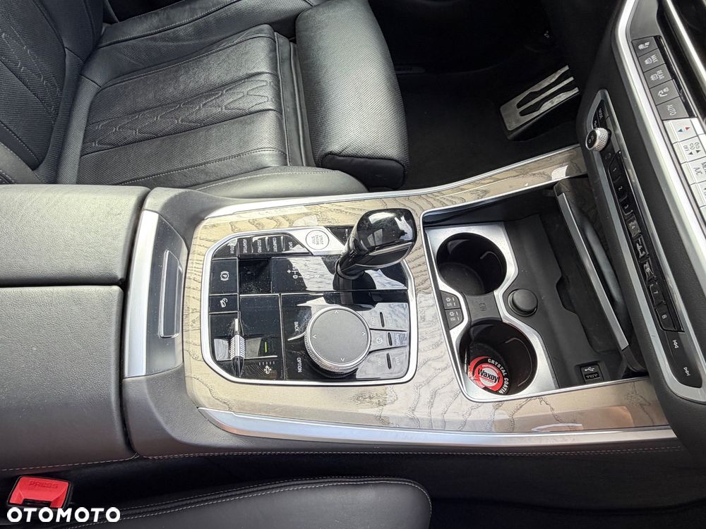 BMW X5 xDrive40d - 39