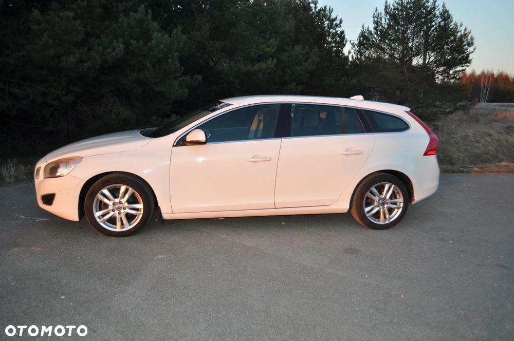 Volvo V60 - 8