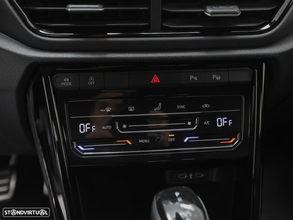 VW T-Roc 1.5 TSI R-Line DSG - 20