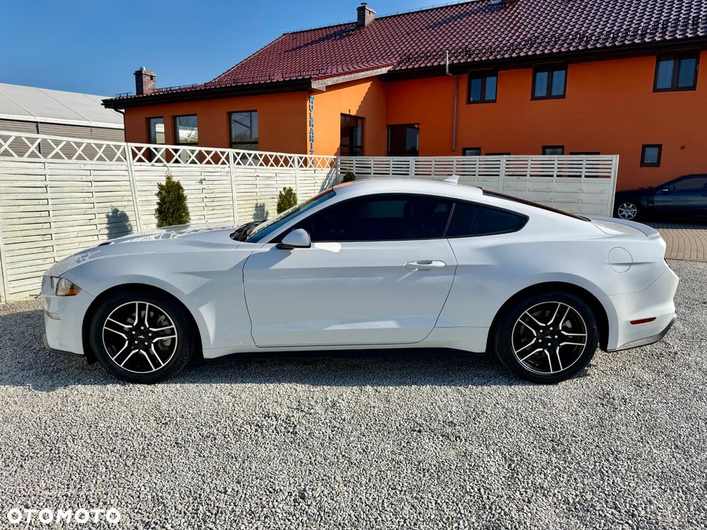 Ford Mustang 2.3 EcoBoost - 22