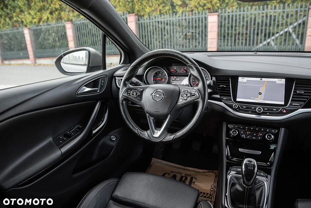 Opel Astra 1.4 Turbo Sports Tourer Innovation - 26