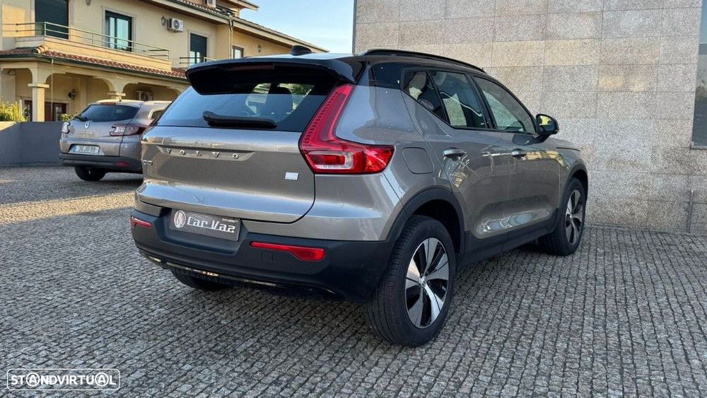 Volvo XC 40 1.5 T5 PHEV Momentum Plus - 6
