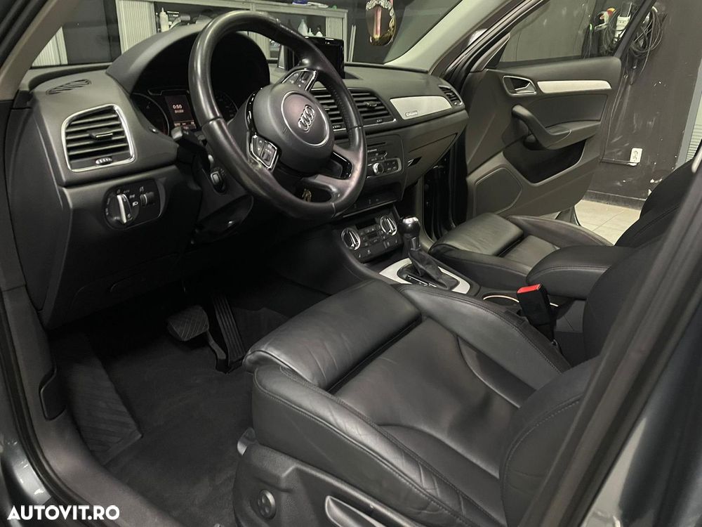 Audi Q3 - 22