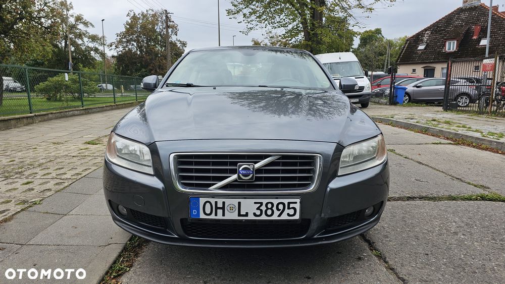 Volvo S80 - 2