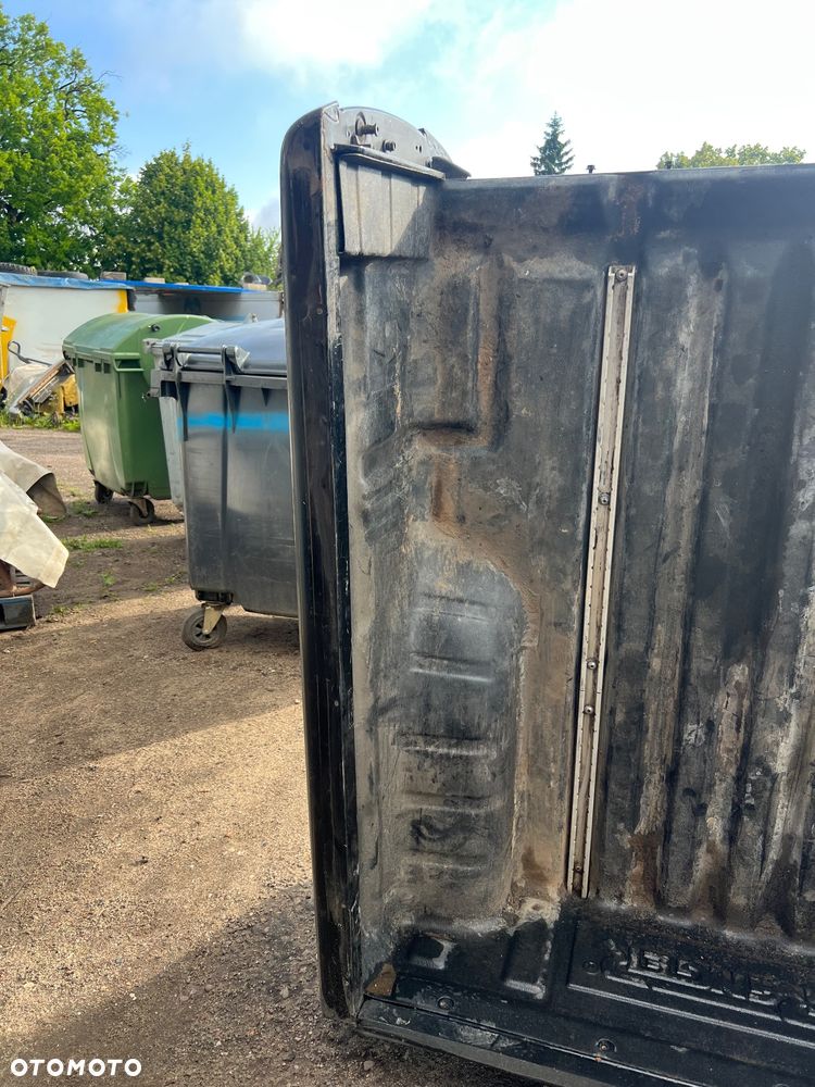 Zabudowa dolną paka od Nissan Navara d40 - 3