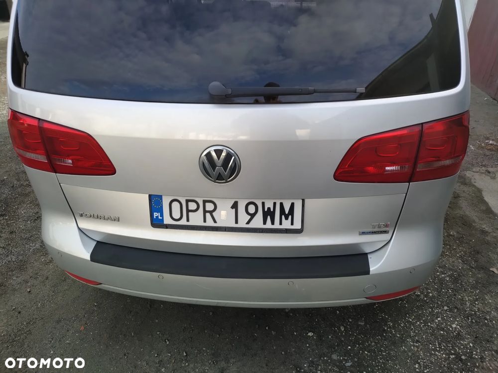 Volkswagen Touran 1.6 TDI DPF BlueMot Comfortline - 3