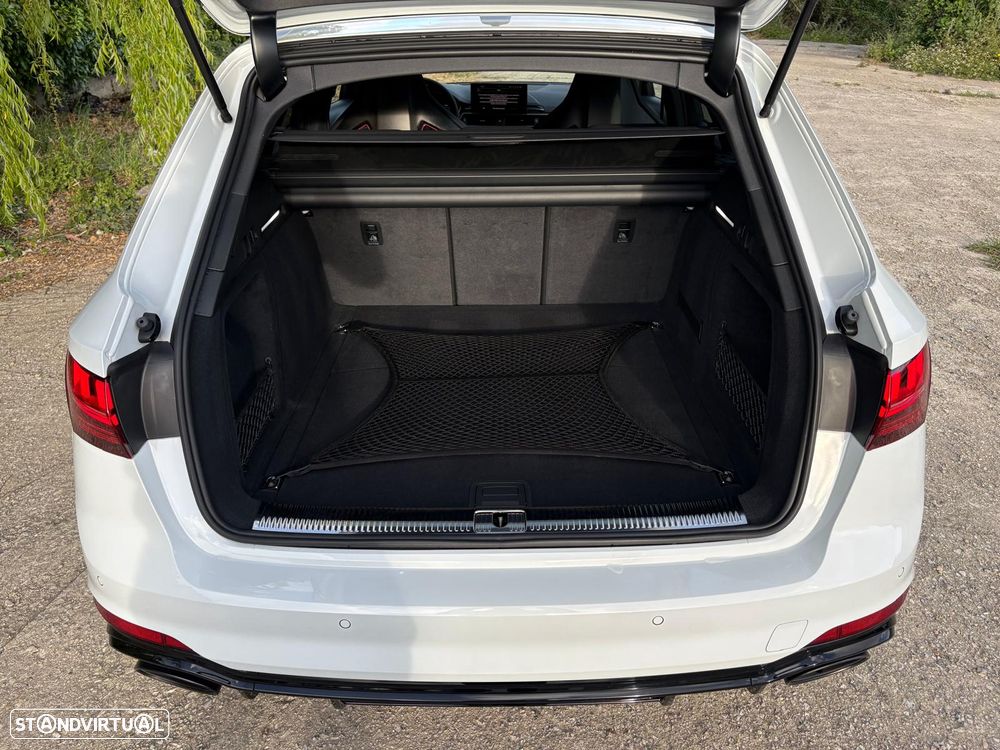 Audi RS4 Avant quattro tiptronic - 45