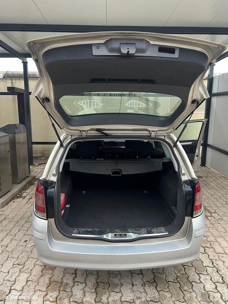 Opel Astra Caravan 1.3 CDTi Enjoy - 4