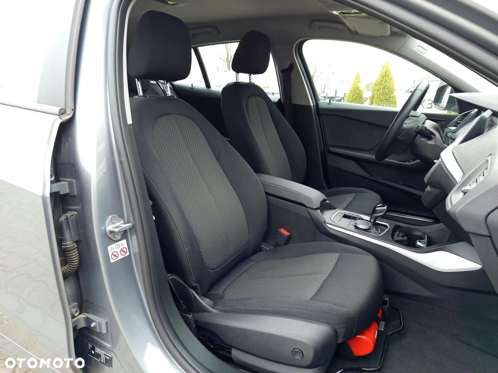 BMW Seria 1 - 21