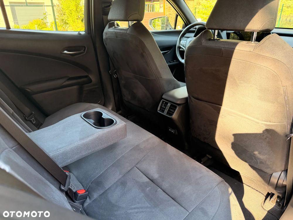 Lexus UX 250h GPF Business 2WD - 34