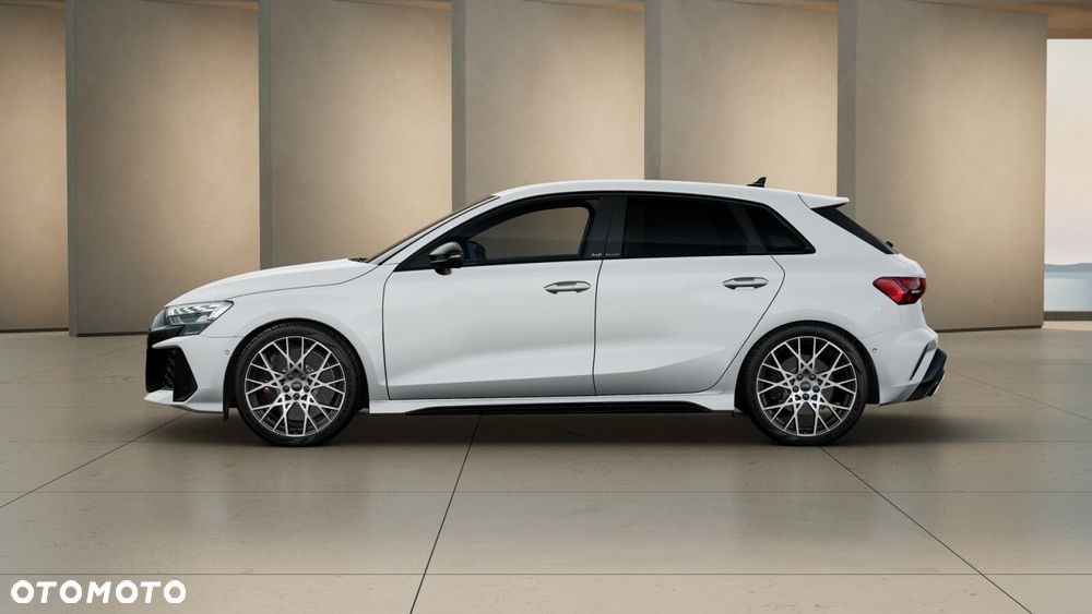 Audi RS3 Sportback - 4